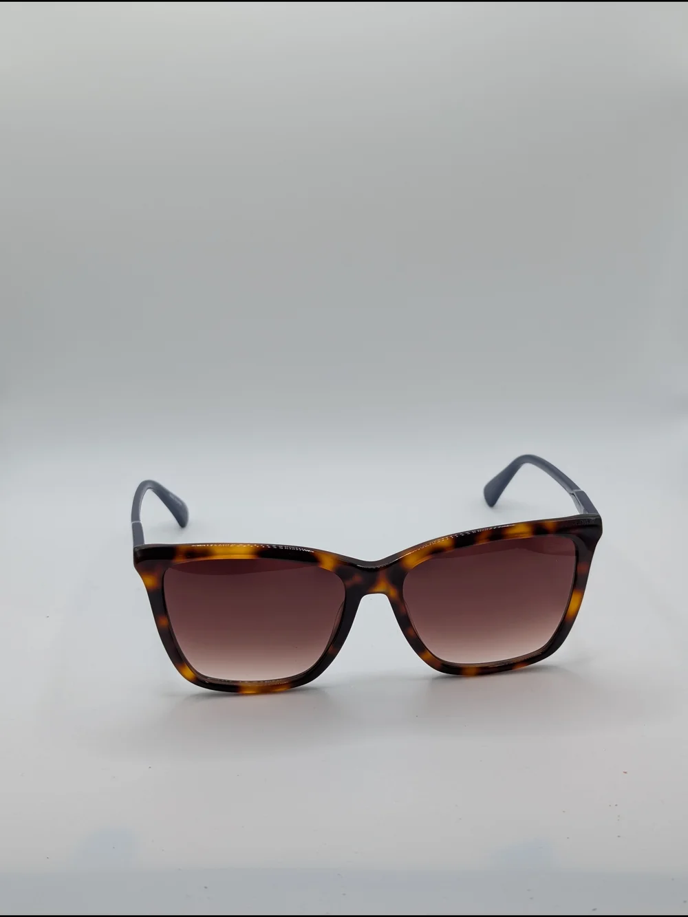 Longchamp LO719S Tortoise & Navy Blue Square Sunglasses + Case